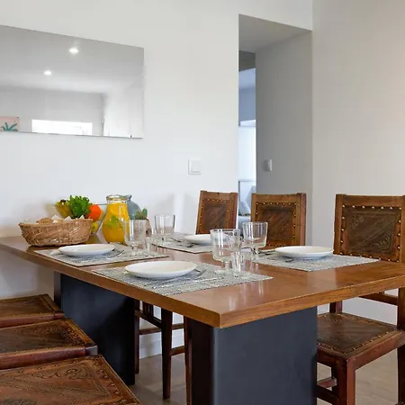 Casa 7 Janelas Apartment Peniche