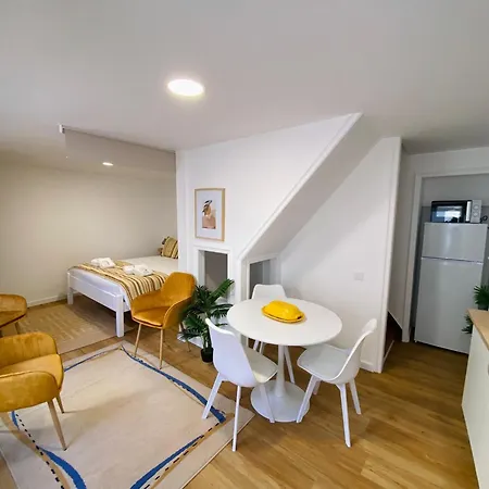 Casa 7 Janelas 아파트 페니케